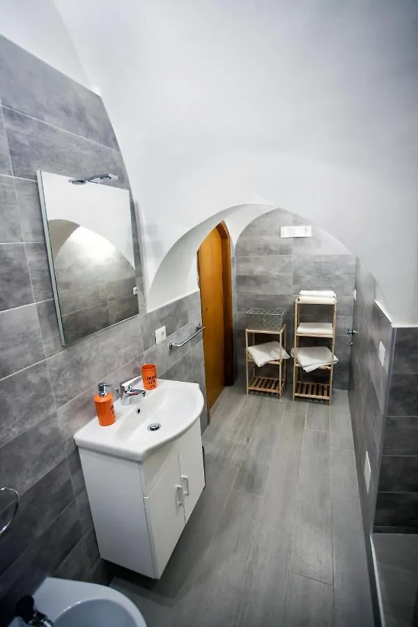 Apartment La Casetta Di Lulu Naples Italy