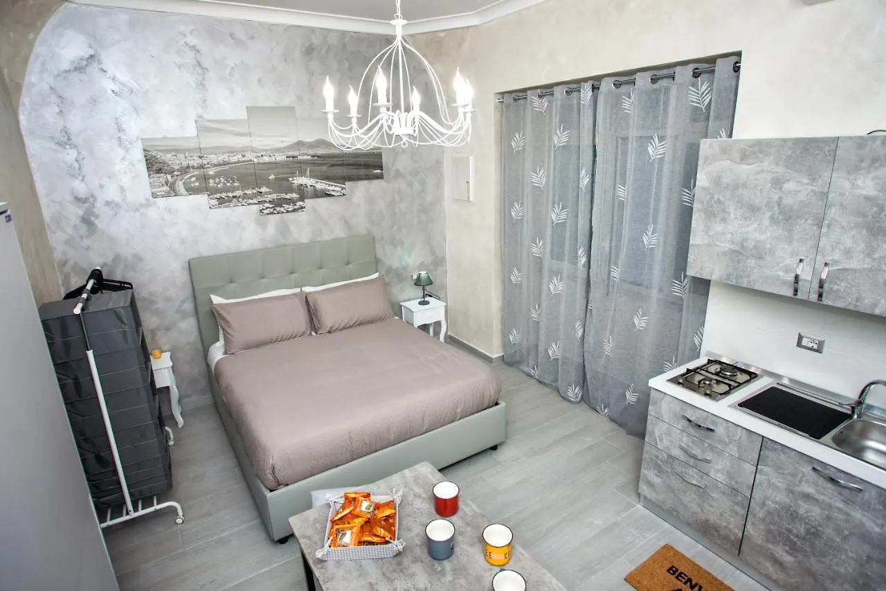 La Casetta Di Lulu Naples Apartment